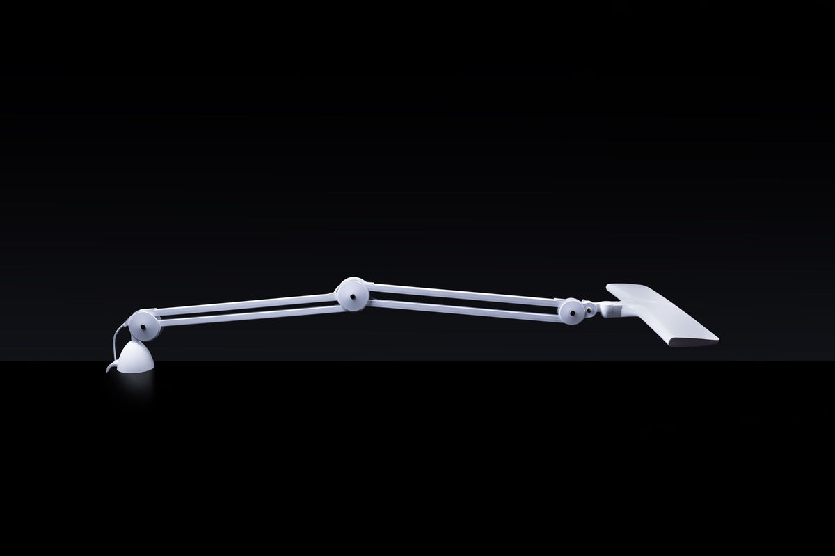 Daylight Lumi Task Lamp