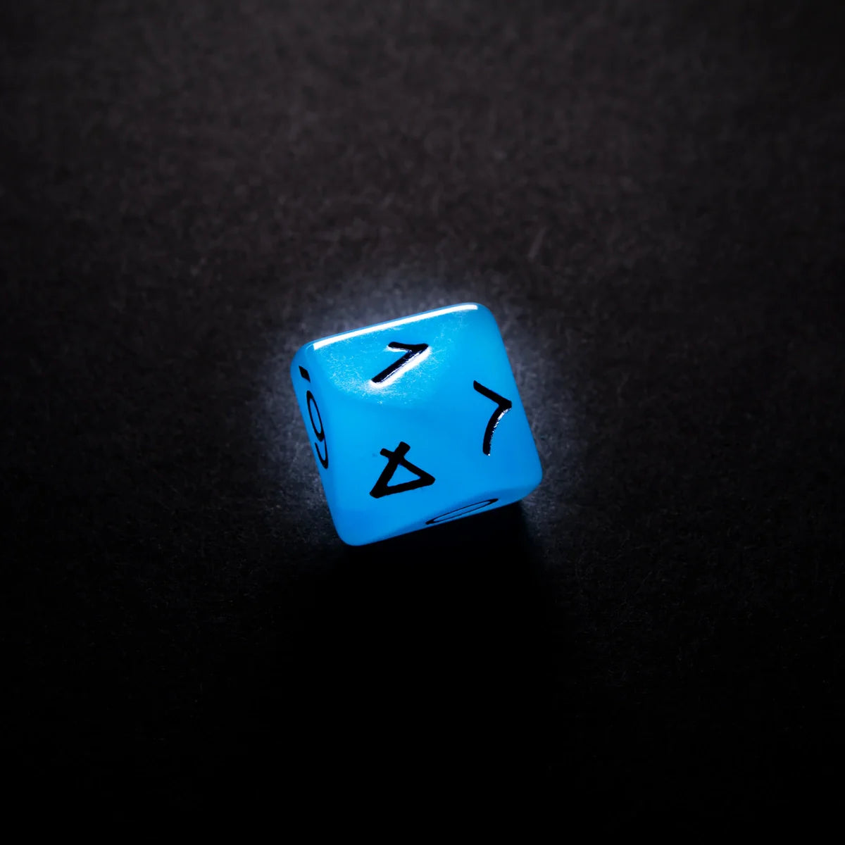 Gamegenic RPG Dice Set - Glow Series - Icy Crumbs