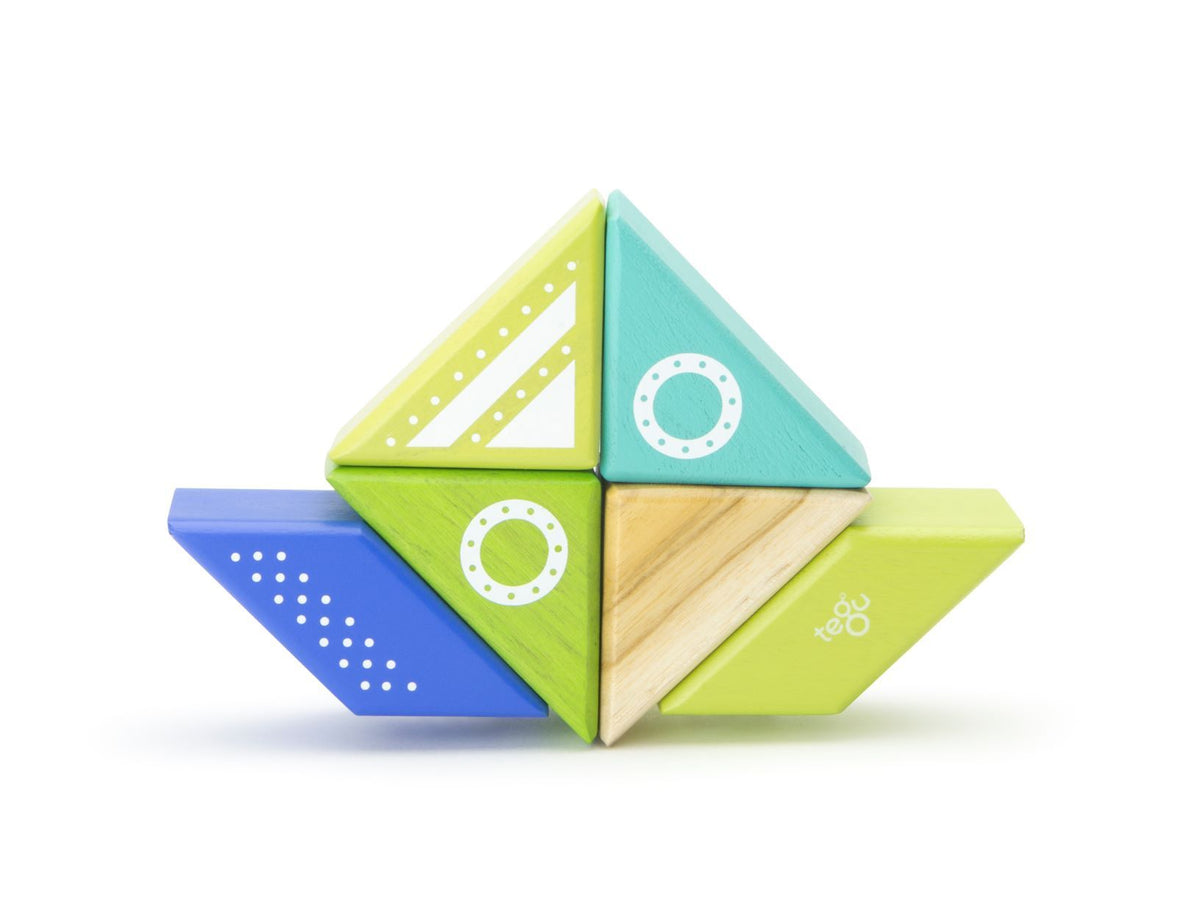 Tegu Magnetic Wooden Blocks - Travel Pals - Spaceship