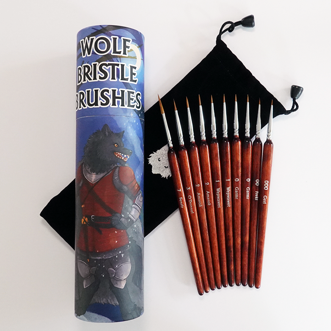Wolf Bristle Brush Set (Chronicle Cards)