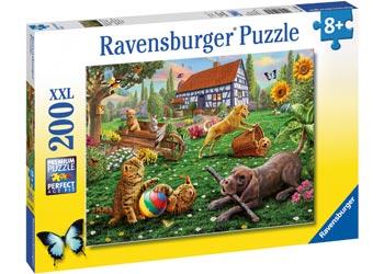 Playing in the Yard 200pc [Ravensburger Puzzle]