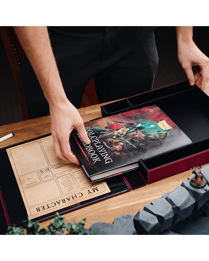 Player Companion - Iron Grey (Dragon Shield Roleplaying)